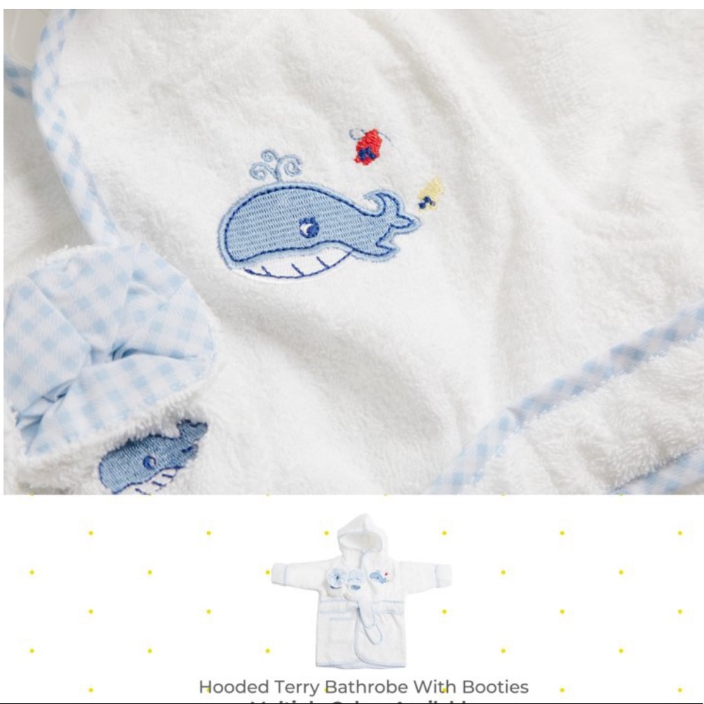 Blue Whale Bathrobe With Booties Perfect for Baby - Picture 3 of 5